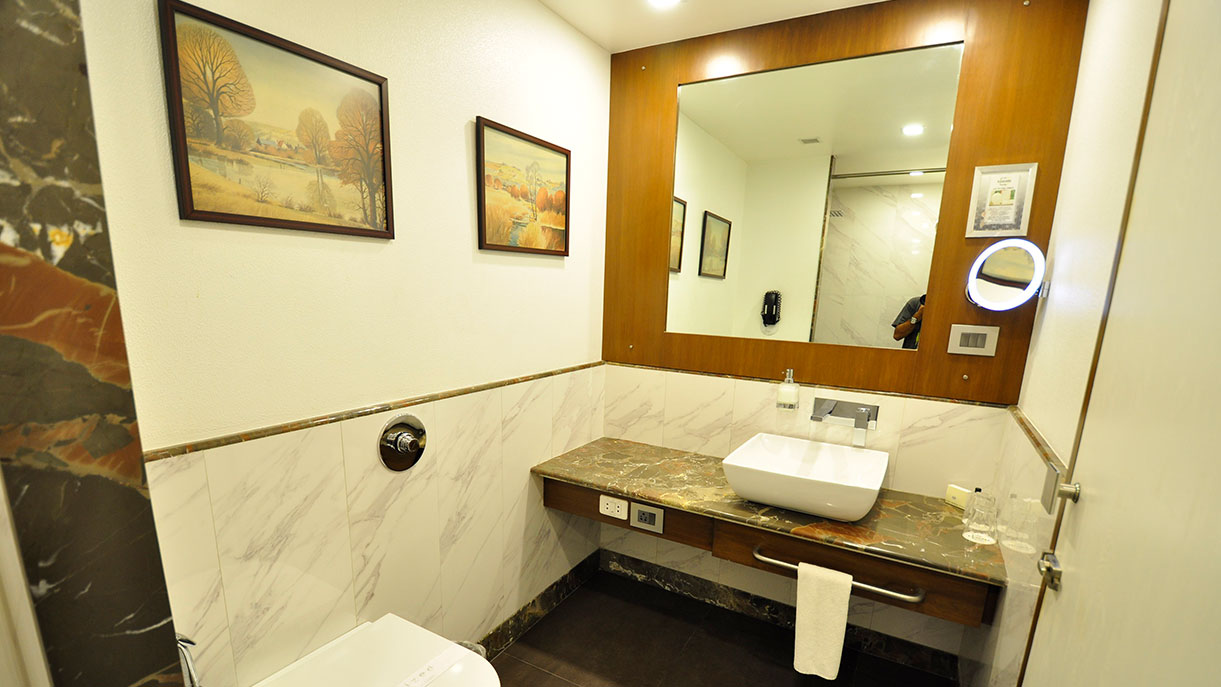 Esquar Hotel