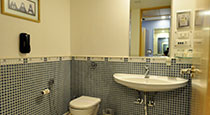 Esquare Hotel