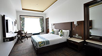 Esquare Hotel