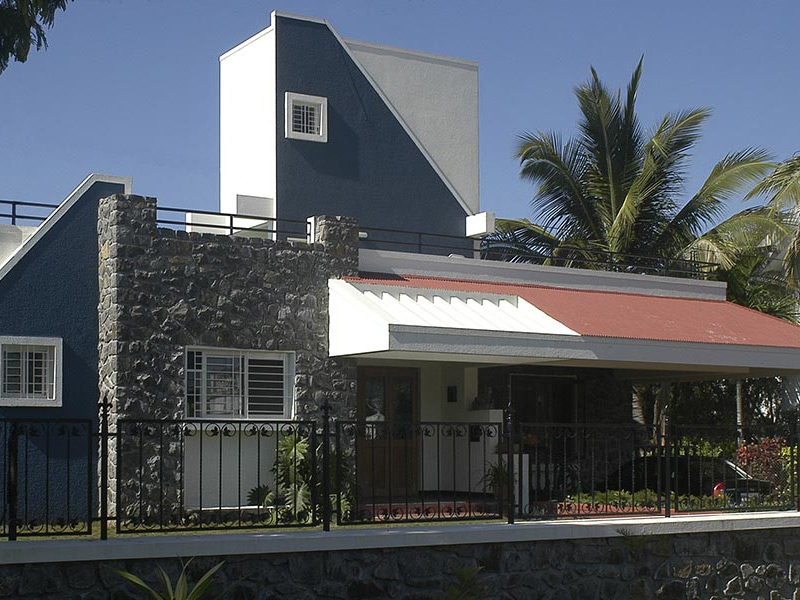 Capt. Gangoli Bungalow, Rakshak Society, Pune